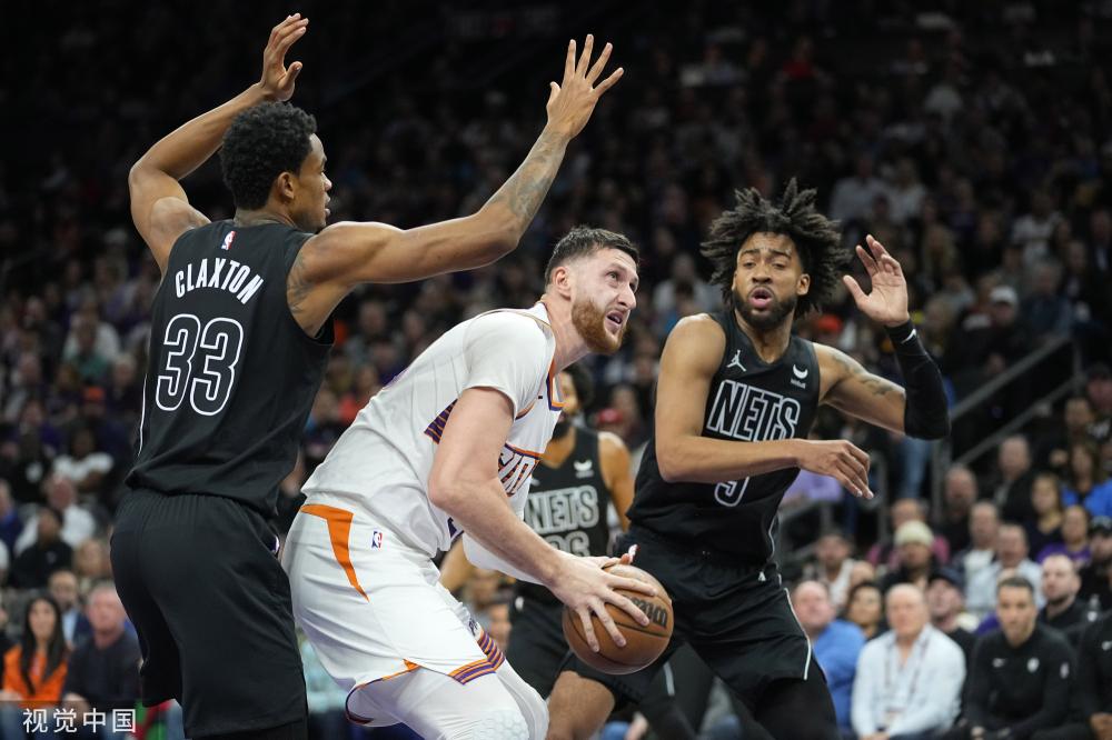 这背后到底 这背后到底